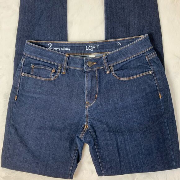 Ann Taylor LOFT Curvy Skinny jeans - Picture 2 of 5